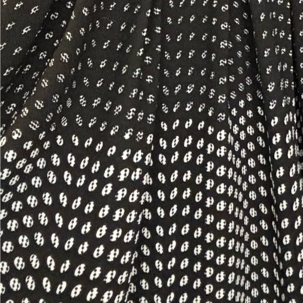 Black and white dress - Picture 3 of 4